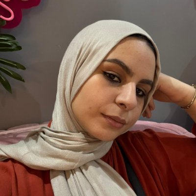 snape2_4's profile picture. إمرأه تدعي الحكمة،وتُجيد الطبخ.