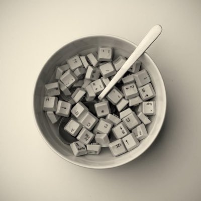 twubeet's profile picture. que sera, sera. web3.🪙 self taught surgeon