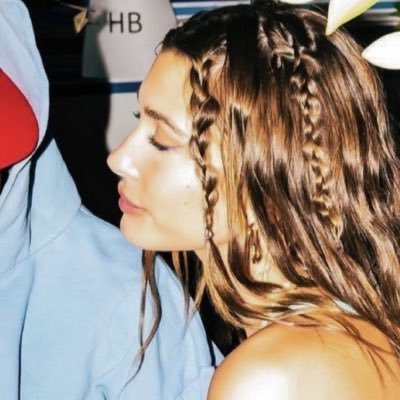 reinadecop4s's profile picture. 