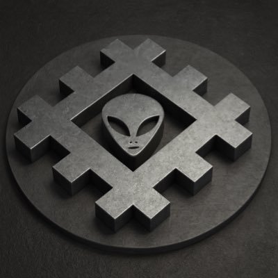 SingleAlienThry's profile picture. The complex musical mind of a sole individual. Musician in @Skumlove 🇬🇧