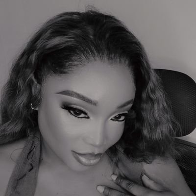 Prettylilgold's profile picture. You cannot dime my light /Loyalty over everything, OUR LEADERS HAVE FAILED US