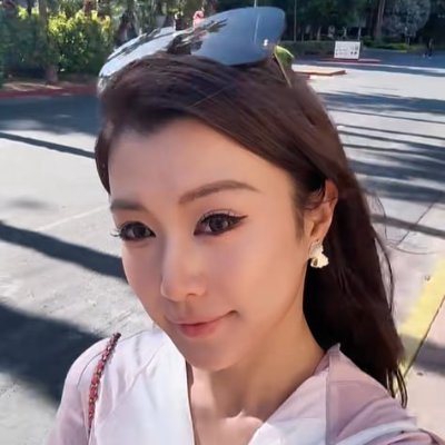 kimaelyn21's profile picture. As long as you work hard, everything will change in the direction you want.💦