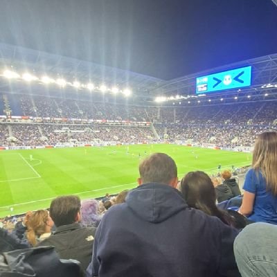 _EfcTom_'s profile picture. opinions our my own. 1878💙