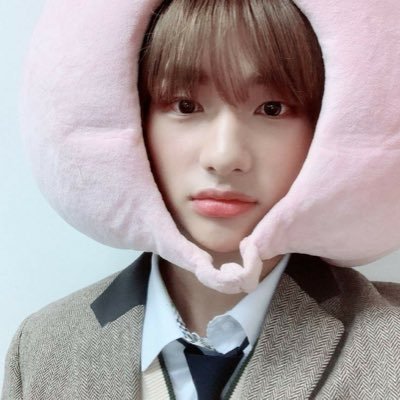 belllxxmnzz's profile picture. no se metan con los Hyuninos porque si se meten con los Hyuninos me la meten a mi ^^