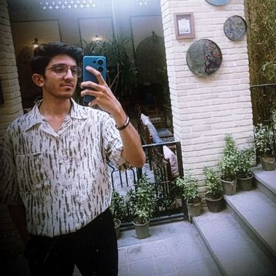 Dr_hesom's profile picture. 