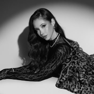 Reynavipoficial's profile picture. ✨ AQUÍ TODOS SOMOS VIP ✨