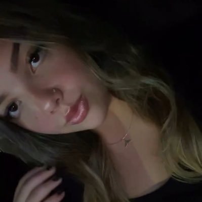 giolov77_'s profile picture. vivaz, tb ln & 18 y. ☀️🎶🔞