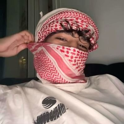 benevides_13's profile picture. لا اله الا انت سبحانك اني كنت من الظالــمين ♥🌏. 
                      صــــــلوا ؏ الحبيب םבםב
