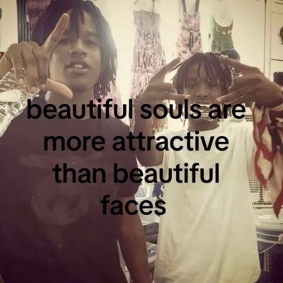 lunnnnie's profile picture. bs-27k🏆 cs2-200h(sl3) #maingus SKgoats