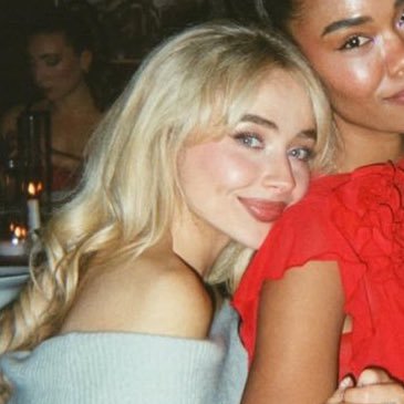 tastesab's profile picture. “i love youuu!”