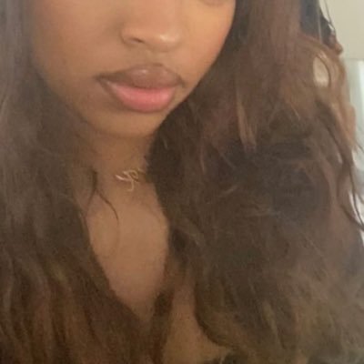 illyonline's profile picture. 