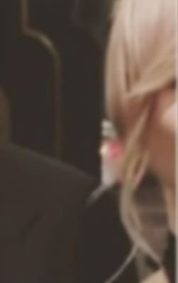 RoseMary339172's profile picture. Alguien me vio una vez y suplantaron mi identidad y mi voz.
Víctima de acoso y delitos de odio
🌎🫶✨️ #España #Mexico #EEUU