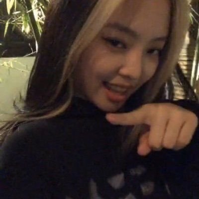 intxrflude's profile picture. 