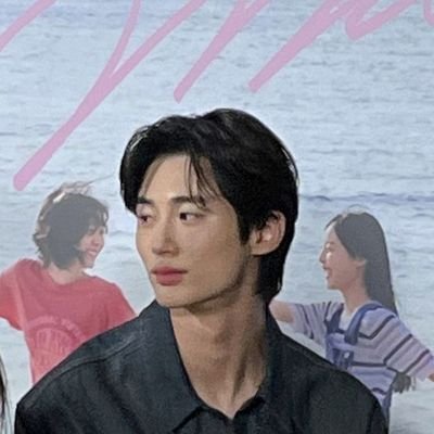 winterusplz's profile picture. was @toeflef and many moreeeeee | using one dev, data/wifi