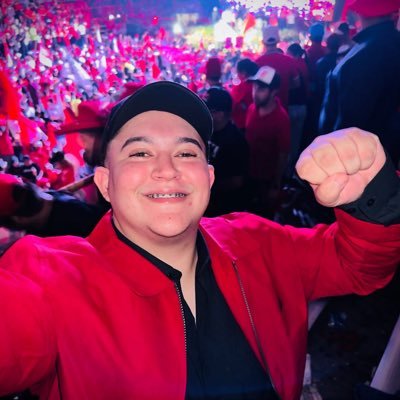 Roberto_Mosier's profile picture. Político || Militante por la refundación de la patria. Ex Coordinador de Juventud FM, Ex Candidato a Diputado. Xiomarista🌹Melista🤠 Rixista🌺 @PartidoLibre