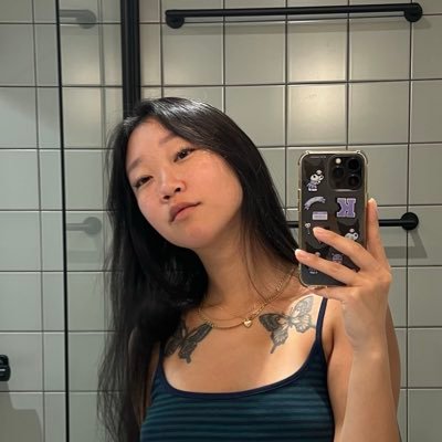 sofieberggrenn's profile picture. https://t.co/HlSO45zuEH