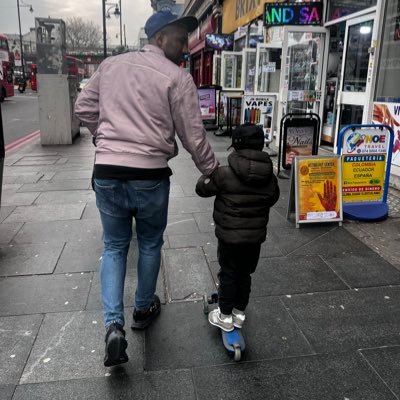 ScholarTee's profile picture. Lost my old Twitter account • 👨🏽‍💻IT Guy • 🎧DJ • 🎓Comp Science Grad