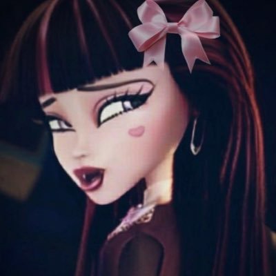 th4t1Artist's profile picture. 20 , I play video games ·˚ ༘ Barmaid Main 🌼