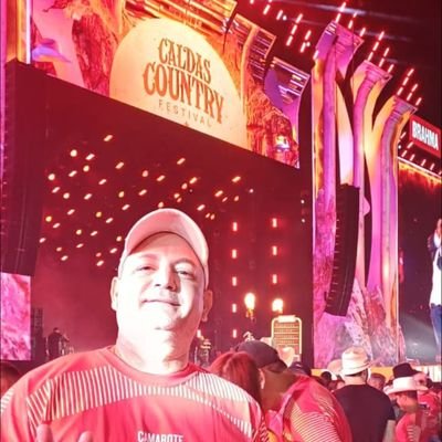 Arthurcereja49's profile picture. 