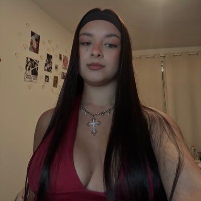 nicolecambuy's profile picture. 