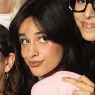 fwlklor's profile picture. ts • cc • ldr