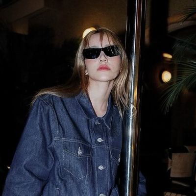 ameholic_'s profile picture. 𝒂𝒎𝒆’𝒔 ⭐𝒃𝒍ᨖ𝒎 | obsessed with #IceMemi 🍦✨🐻‍❄️🍯 | crying over #PlayerYuriSeries daily 😭