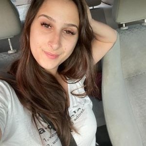 EmilG991's profile picture. Under construction now 👷‍♀️🚧