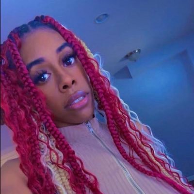 ondemanduh_'s profile picture. ✝️ God first| YouTuber📸| ContentCreator✨ 30.🤌🏽 subscribe to the fam💕⬇️