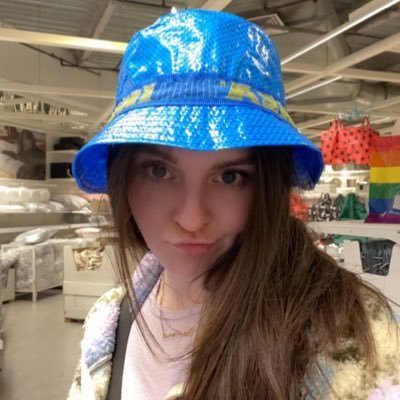 ughcharisma's profile picture. 25