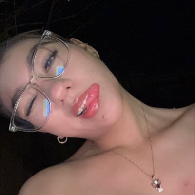 lovettamarindo's profile picture. si me conoces bloquéame, no lo tomes personal subo lo que se me viene a la mente