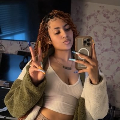 poeticprxncess's profile picture. “4𝑳𝒊𝒇𝒆𝒓𝒔𝒔𝒔𝒔” 𝑩𝒆𝒔𝒕𝒇𝒓𝒊𝒆𝒏𝒅 @mitchbrumfield7 🥺💜🤞🏽 #LLZ #LLKevvyKevv