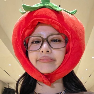 yunnieow's profile picture. evan⠀ ✦ ⠀18yo