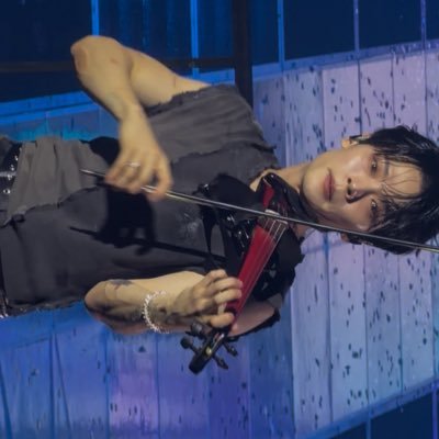 sa0220ll's profile picture. 