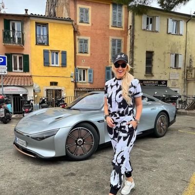 KateEvans4400's profile picture. I am entrepreneur and also help and guide people on how they can make money while using their cell phone 📱📊📈💵