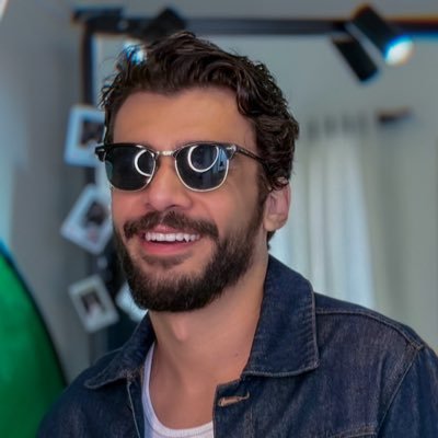 alexcursino's profile picture. do bem, não levo nada daqui pro coração. Respeito e paz mas sensato.