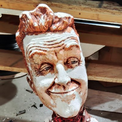 dvdlnrbls's profile picture. 