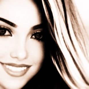 lluadecristal31's profile picture. Assim, permanecem agora estes três: a fé, a esperança e o amor. O maior deles, porém, é o amor.
1 Coríntios 13:13