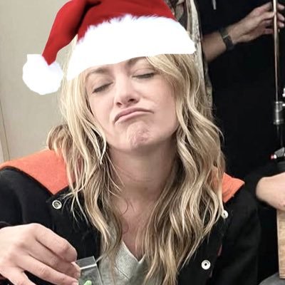 jessdayismo's profile picture. Como @CafeSlava o así. Fútbol, series, geoestrategia. Meredith Hagner and Katelyn Tarver stan account. Ace ⚫🩶⚪💜 ✝️ Christ Is King 👑