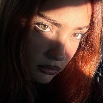 gruniion's profile picture. Just a fangirl que postea pura mkda :)