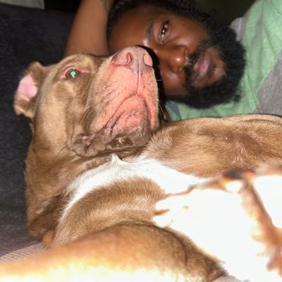 HippieChoncy's profile picture. ♎️ • Mac with Blue Cheese 💜 • The World is Yours • ☮ 🍌💎