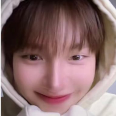 hceiei's profile picture. แล้วยูจ่ายให้ไอ 500 ทั้งๆ ที่ไออยู่ Hollywood ไอได้ห้าแสนล้าน ทำได้ไง กดค่าตัวไออย่างงี้ แต่ไอก็ยอมมา เพราะเห็นเรตติ้งรายการดี สุดท้าย มอมเหมือนหมากันหมด! | KNP