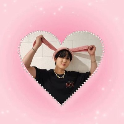 sunlightwonho's profile picture. i like a little bit of everything 🫶🏻