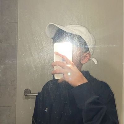 joeliton81062's profile picture. 