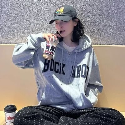 MsSeulgiPogi's profile picture. My Pogi self is for Irene only 😎 | she/her