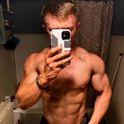 Dieselpipx's profile picture. 22 Natty | 5’9” | 190lbs |
