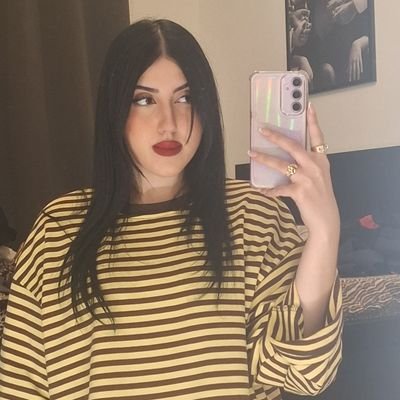 heavnljy's profile picture. 