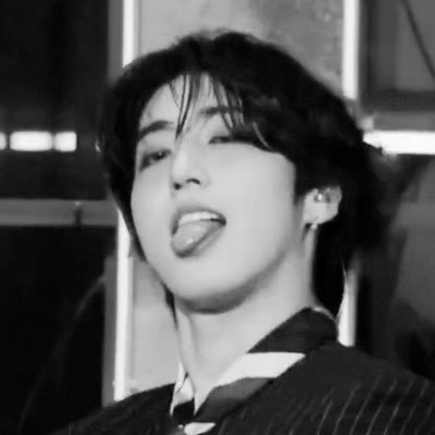 capriksung's profile picture. 20 . they/them , minsunger 🌈 nsfw :: stay healthy, cutie~ #dispatchtwt #mlbtwt #kurotwt #kpoptwt