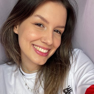 jacqlinesz's profile picture. @saopaulofc @taylorswift13 @oliviarodrigo