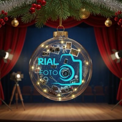 rialfotografia's profile picture. Fotógrafo. Amo el 🎭 y dejar registro 📸 de lo que sucede en la escena mexicana es invaluable. Atte. @rialcastillo  Colaborando con @entretenia y @LOSACPTMX