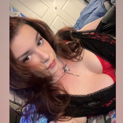 casmichelee's profile picture. may your heart heal. may you breathe again, rest again, laugh again, live again. ✧ ☼ ☾ ✩